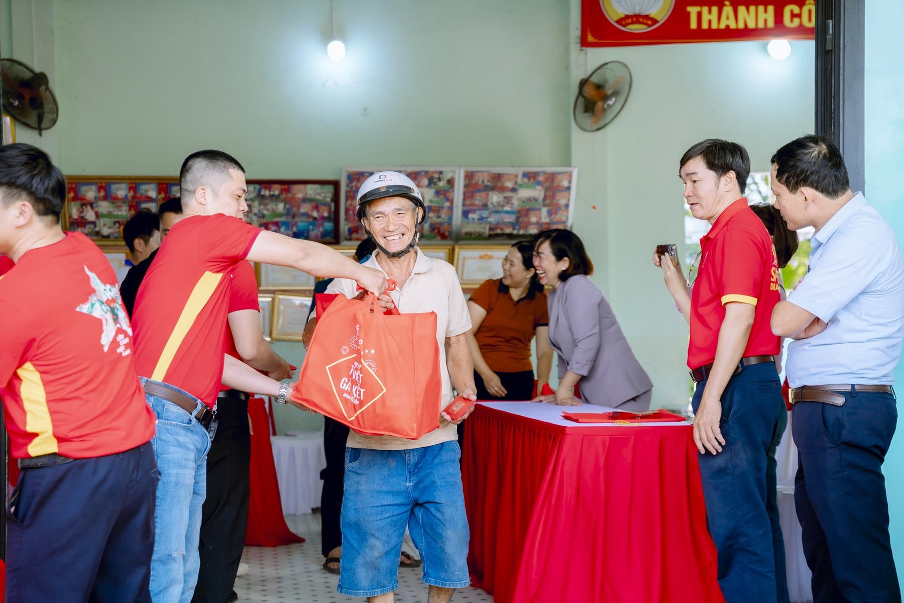 h3b-nguoi-dan-quang-nam-quang-ngai-1770685078.jpg