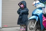 Không khí lạnh tràn về miền Bắc, Biển Đông có thể sắp đón bão