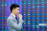 VN-Index có thể tiếp tục điều chỉnh, nhóm cổ phiếu lớn chịu áp lực bán