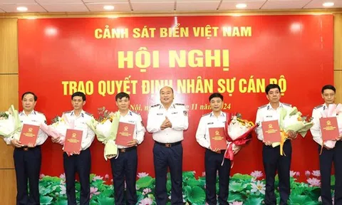 Công bố Quyết định về nhân sự Cục Hậu cần - Kỹ thuật Cảnh sát biển