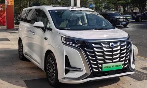 Mẫu xe này của BYD mà về Việt Nam thì Kia Carnival, Toyota Alphard coi chừng dần đi là vừa