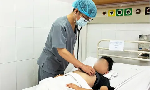 Ngủ li bì hai ngày, cháu bé 13 tuổi nhập viện khẩn cấp