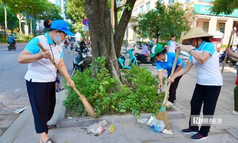 Hà Nội kêu gọi mỗi người dân là một "công nhân môi trường"