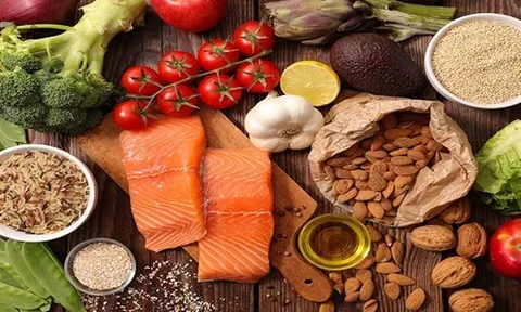 Những loại thực phẩm sau 40 tuổi nên ăn đều, giúp tim khỏe, da mịn và trẻ lâu tự nhiên