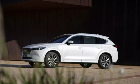 Bảng giá xe Mazda CX-8 mới nhất tháng 3/2026