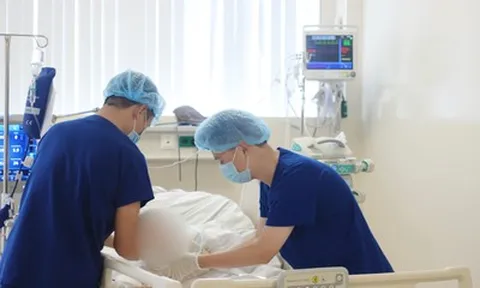 Vinmec Phú Quốc cứu sống bé trai Trung Quốc đuối nước ngưng tim 7 phút