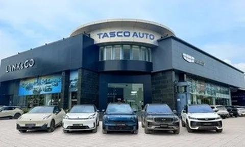 Tin xe 22/8: Tasco hỗ trợ khách chậm giao xe, Ford đưa xe đi toàn quốc