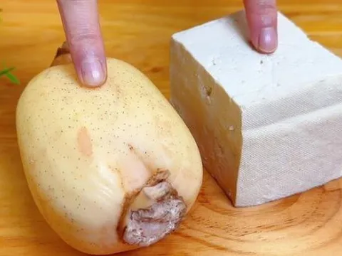 Tại sao nói "mua đậu phụ chọn rìa, mua củ sen chọn đốt"?