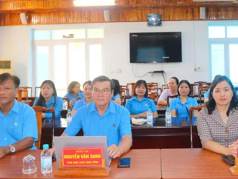 Công đoàn Bình Phước: Trao giải Cuộc thi trực tuyến tìm hiểu pháp luật về An toàn giao thông năm 2025