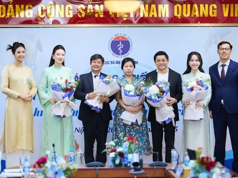 Vitamin D3K2 và vai trò trong phát triển xương sớm được nhấn mạnh tại chiến dịch chăm sóc mẹ và bé