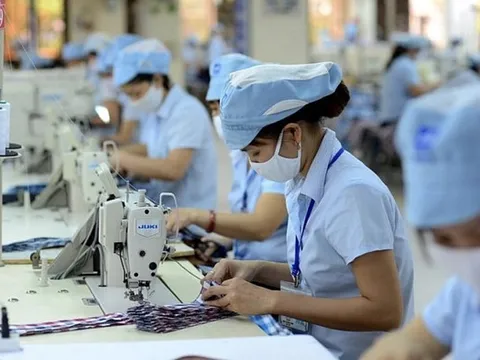 Vượt thách thức, ngành dệt may giữ đà tăng trưởng tích cực