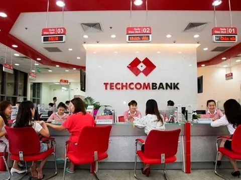Techcombank tăng lãi suất tiết kiệm lên kịch trần