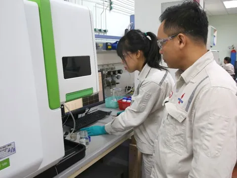Cải tiến phương pháp phân tích phòng thí nghiệm, kỹ sư BSR làm lợi cả tỷ đồng/năm