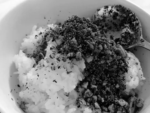 Bé 4 tuổi nguy kịch sau khi ăn món quen thuộc mẹ vẫn nấu hằng tuần