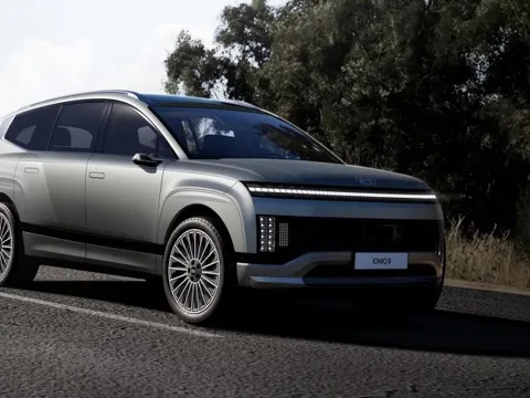 Ô tô Hàn Quốc ồ ạt giảm giá trước áp lực xe điện Trung Quốc 0