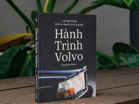 Volvo sử dụng sách của tác giả Việt làm quà tặng thương hiệu 0