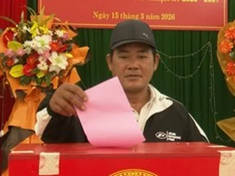 Ý thức trách nhiệm công dân, nhiều ngư dân về sớm kịp tham gia ngày hội của đất nước