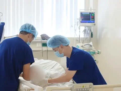 Vinmec Phú Quốc cứu sống bé trai Trung Quốc đuối nước ngưng tim 7 phút