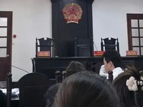 Vụ ly hôn 1.200 tỉ đồng ở TPHCM: Toà sẽ triệu tập "người thứ ba"?