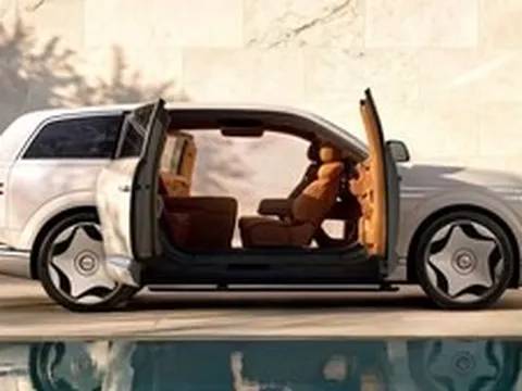 Genesis GV90 lộ diện: SUV không có cột B, cửa mở ngược độc đáo