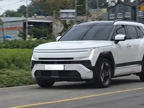 Tin xe 23/8: Hyundai Tucson mới lột xác, Camry 2027 thay đổi nội thất