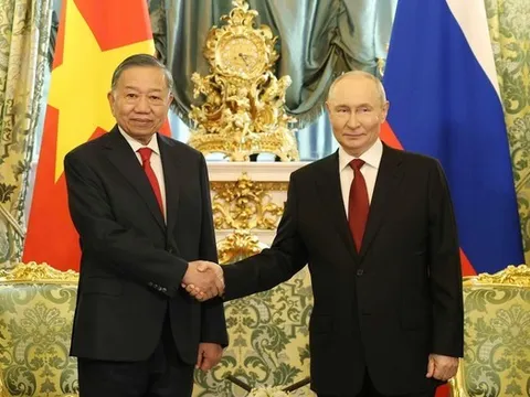 Tuyên bố chung về việc củng cố hơn nữa Quan hệ Đối tác Chiến lược toàn diện Việt Nam-Nga trong giai đoạn mới