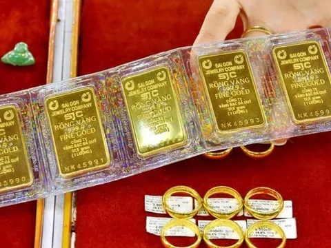 Giá vàng hôm nay (8/10): Các thương hiệu tăng, giảm không đồng nhất