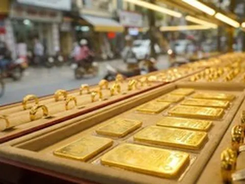 Giá vàng chiều nay (12/10): Đảo chiều đi xuống