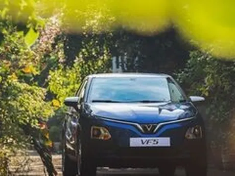 VinFast VF 5 hút khách gia đình nhờ ưu đãi 9%, sạc xe miễn phí