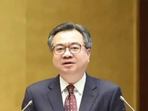 Mở rộng quyền đầu tư, kinh doanh đối với đảng viên là cán bộ, công chức