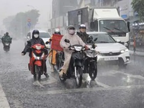 Dự báo thời tiết 30/10: Miền Bắc nhiều nơi mưa rào, miền Nam chiều tối có dông