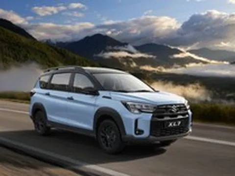 Suzuki XL7 mới ra mắt: Động cơ hybrid, tiêu thụ 5,85 lít xăng/100 km, giá 569 triệu đồng