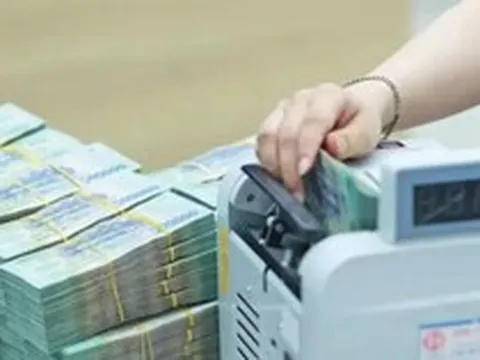 Vì sao tiền gửi ngân hàng nhiều?