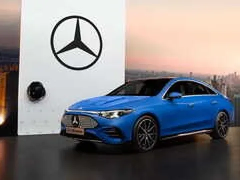 Chốt giá bán Mercedes-Benz CLA 200 Electric tại Việt Nam