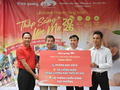 Điện Quang “Thắp Sáng Ước Mơ” cho học sinh vùng biên viễn tại Tây Ninh